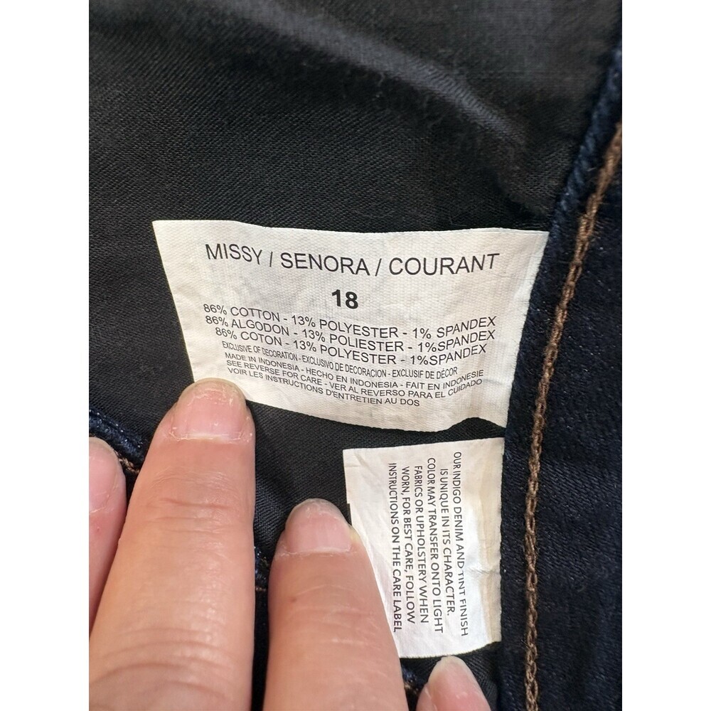 Bandolino Women Jeans Caroline Slim Straight Leg Pants Size 18 Dark Wash - Picture 6 of 6